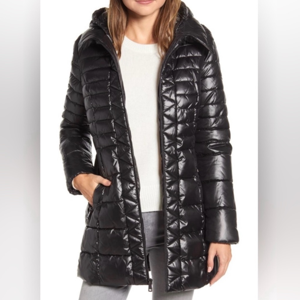 GUESS Women's Quilted Black Puffer long Jacket